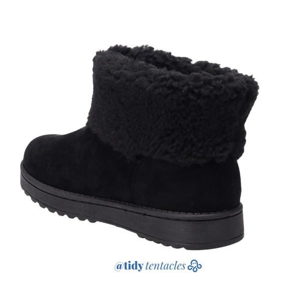 Faux Fur Cuff Women's Ankle Boot Women's Size 7.5 in Black - Picture 3 of 4